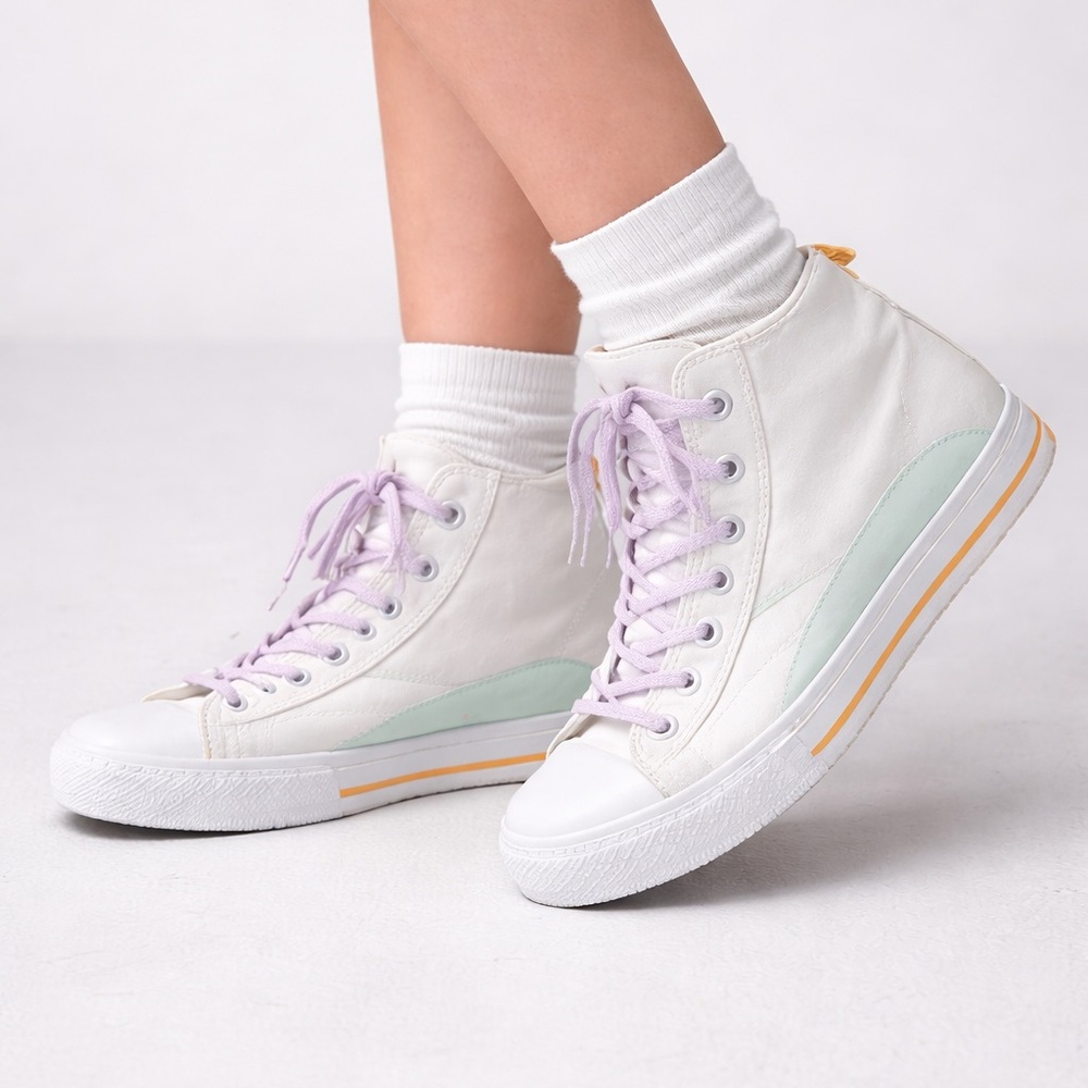 Oncept Bogota High Top Aqua Chill Sneakers Size 9.5 Women’s